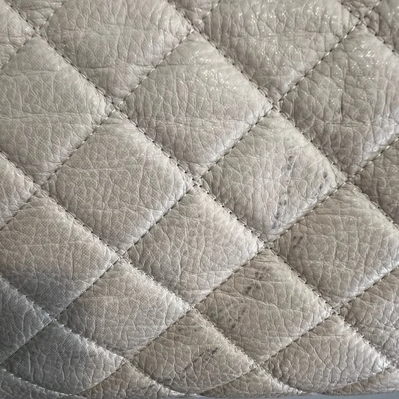 Kate Spade Cream Quilted Tote Bag - Picture 6 of 6